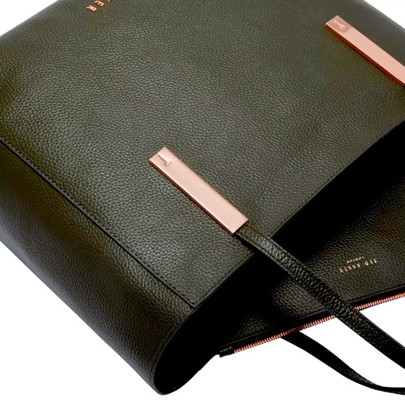 Ted Baker Sarahh Leather Shopper + Large Leather Pouch/Clutch in Black - Picture 5 of 16